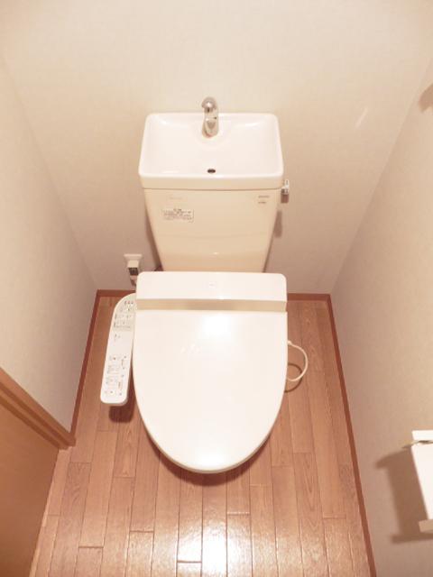 トイレ　トイレ