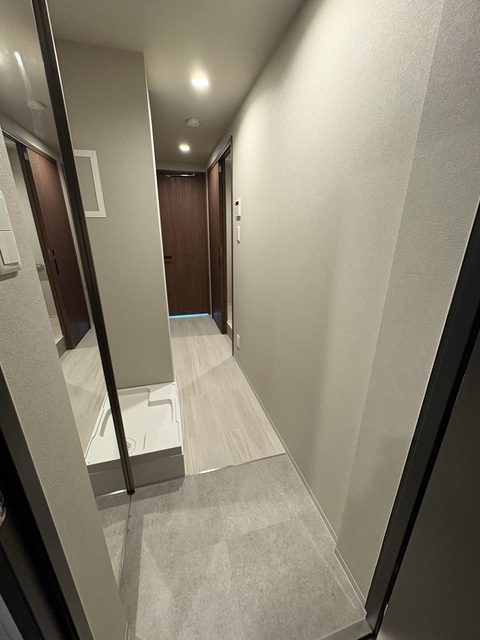 玄関　※同タイプ別部屋のお写真です