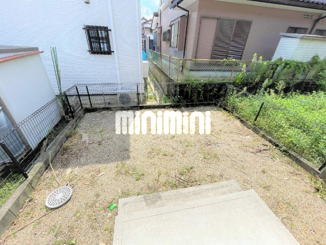 バルコニー　庭