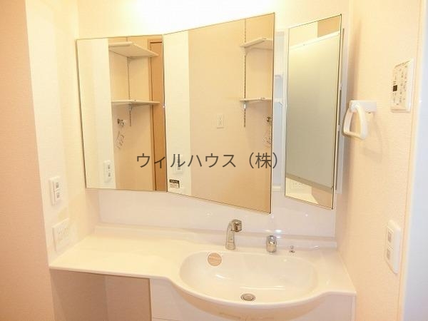 洗面設備　シャンプードレッサー！