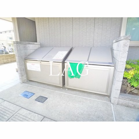 その他共有部分　共用ゴミ置き場です。