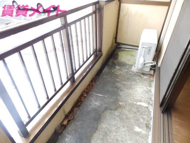 バルコニー　同物件別部屋の写真