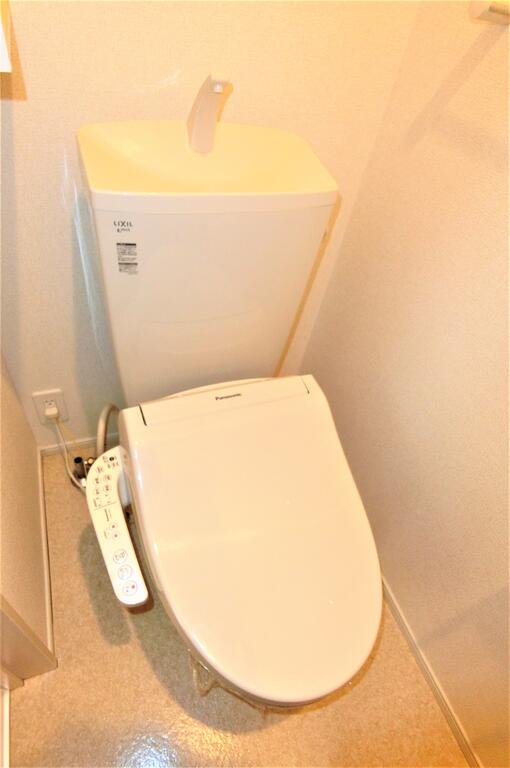 トイレ　同型物件の写真