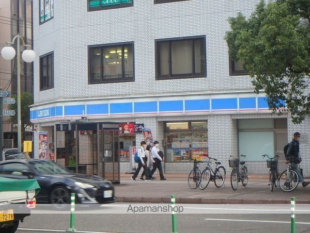 コンビニ　ローソン（コンビニ）まで413m