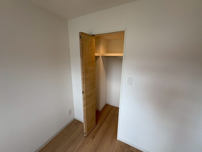 収納　収納もバッチリあるのでお部屋が片付きますよ！