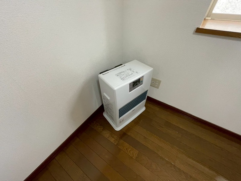 その他設備　暖房です。冬場の寒い日でも安心ですね～