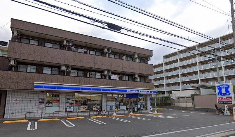 コンビニ　ローソン・スリーエフ港北樽町二丁目店（コンビニ）まで208m
