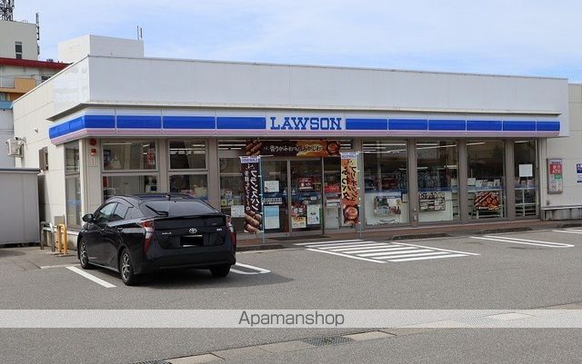 コンビニ　ローソン（コンビニ）まで619m