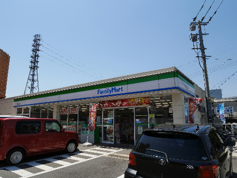 コンビニ　【ファミリーマート小倉TEXAS店】（コンビニ）まで247m