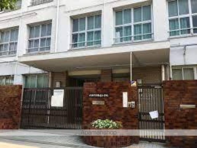 小学校　田辺小学校（小学校）まで245m
