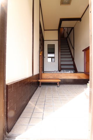 舞子台1丁目戸建の玄関写真