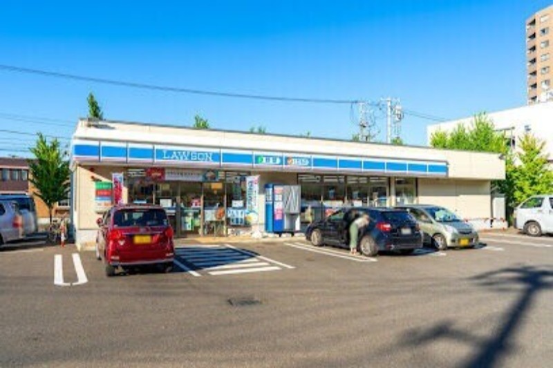 コンビニ　ローソン札幌北34東二十丁目店（コンビニ）まで504m