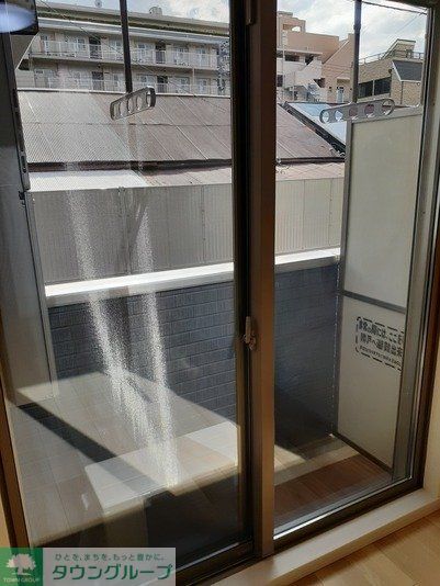 バルコニー　エントランス