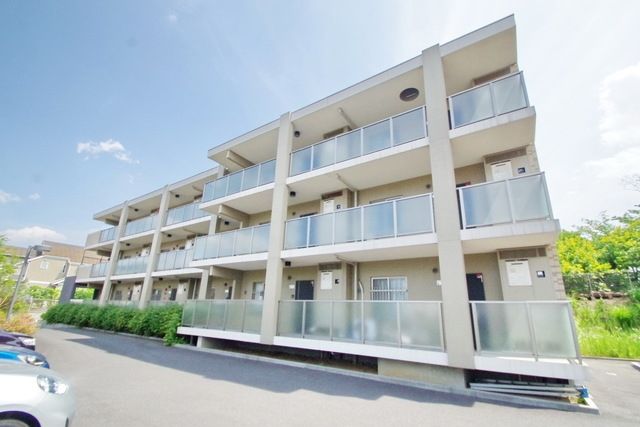 建物外観　★お問い合わせはタウンハウジング新百合ヶ丘店まで★