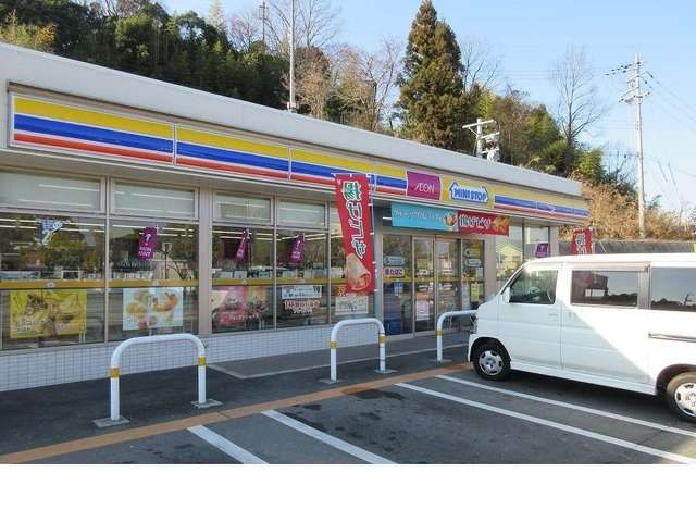 コンビニ　ミニストップ神戸藤原台南町店様（コンビニ）まで350m