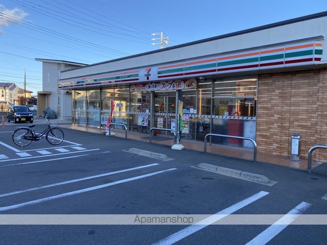 コンビニ　セブン－イレブン江南古知野町花霞店（コンビニ）まで118m
