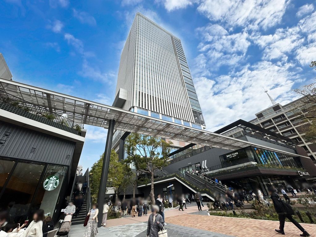 ショッピングセンター　BASEGATE横浜関内（ショッピングセンター）まで2120m