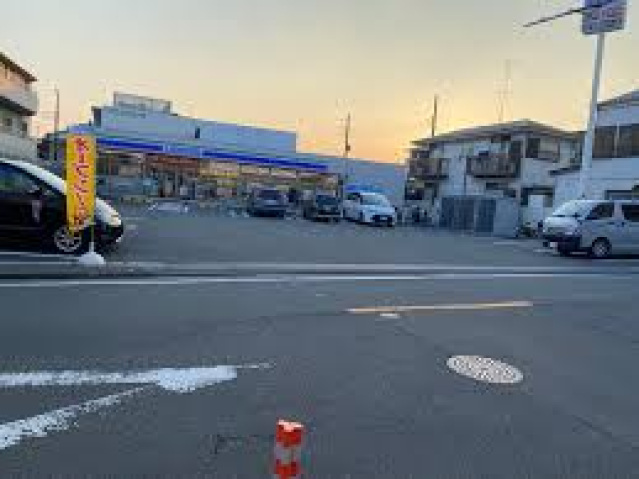 コンビニ　ローソン高津上作延五丁目店（コンビニ）まで458m