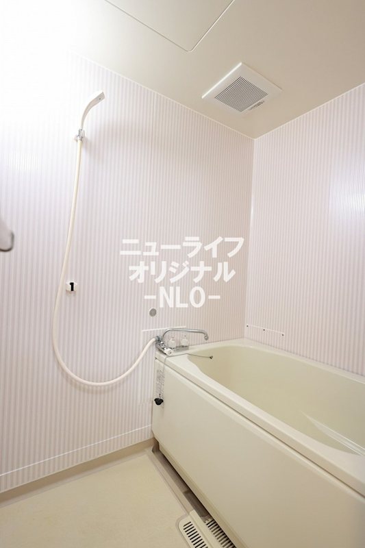バス・シャワールーム　日々の疲れをお風呂でリフレッシュ！