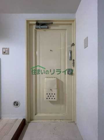 玄関　メゾン・ド・オルム(別部屋参考画像)