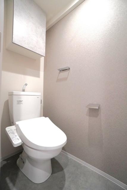 トイレ　※写真は同タイプ住戸です。