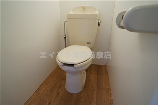 ノーブル高町のトイレ写真