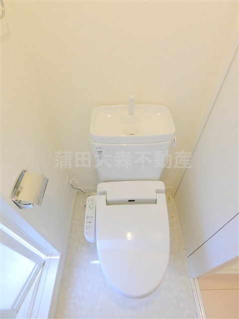 トイレ　温水洗浄便座