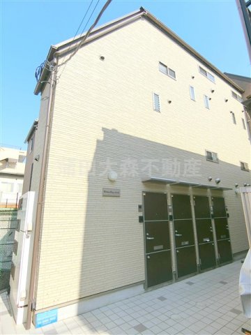 建物外観　2012年7月築　木造地上2階建て総戸数8戸の人気賃貸アパー