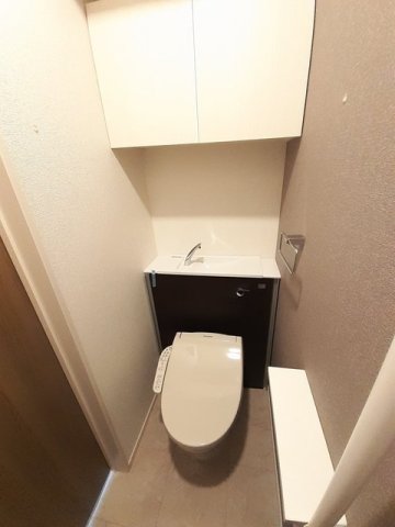 トイレ　コンパクトで使いやすいトイレです