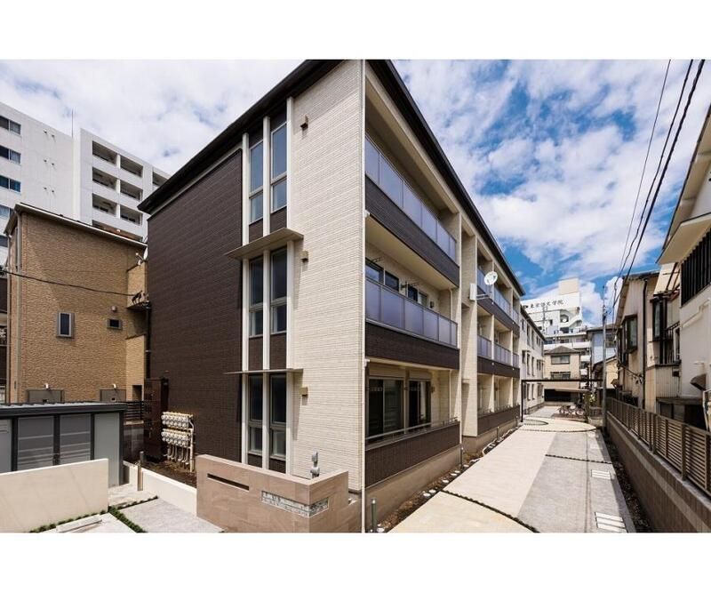 建物外観　外観は落ち着いています