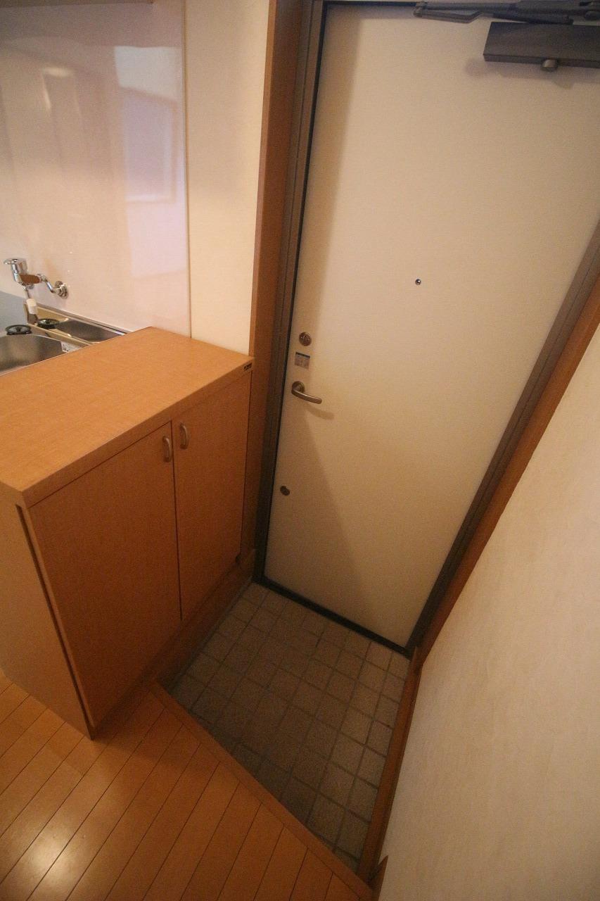 玄関　※別室参照