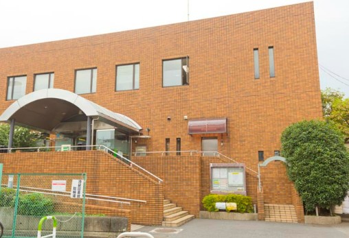 図書館　豊島区立池袋図書館（図書館）まで216m