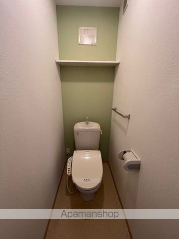 ＪＲ山陽本線 海田市駅 バス乗車時間：7分 最寄りバス停で下車 徒歩3分 2階建 築23年のトイレ写真
