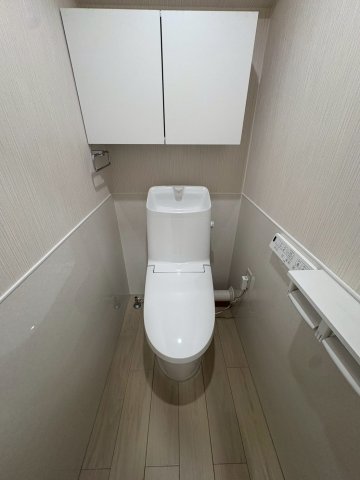 トイレ　別部屋参考