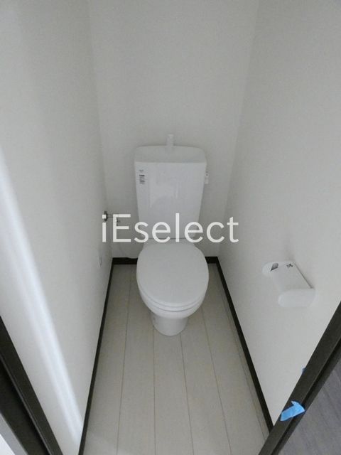 トイレ　シンプルなトイレです。