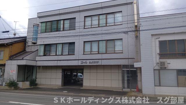 エールとよおかビルの外観写真