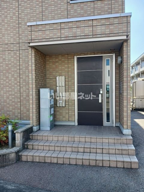 メゾン エスターブレの外観写真