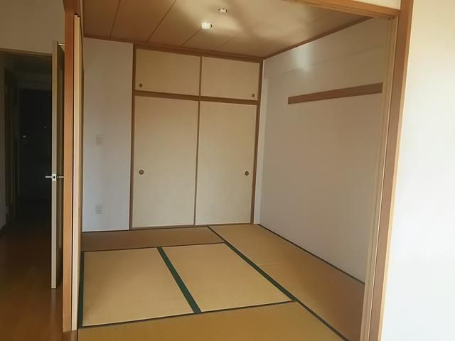 ＪＲ横浜線 古淵駅 徒歩3分 3階建 築29年の内装写真