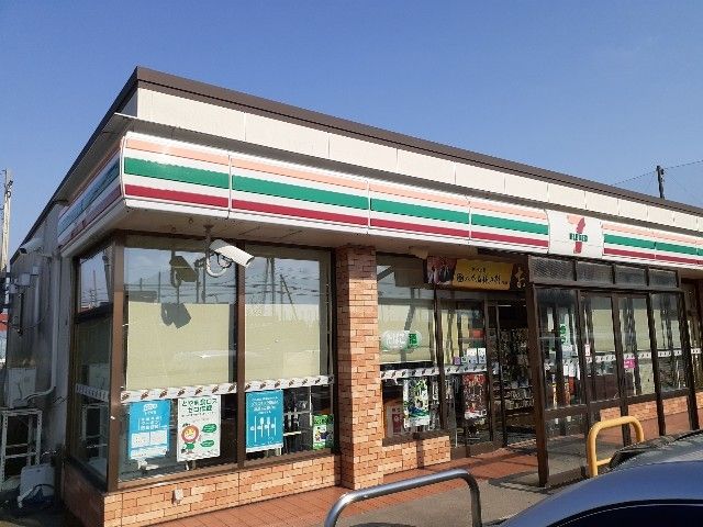 コンビニ　セブンイレブン富山向新庄５丁目（コンビニ）まで290m