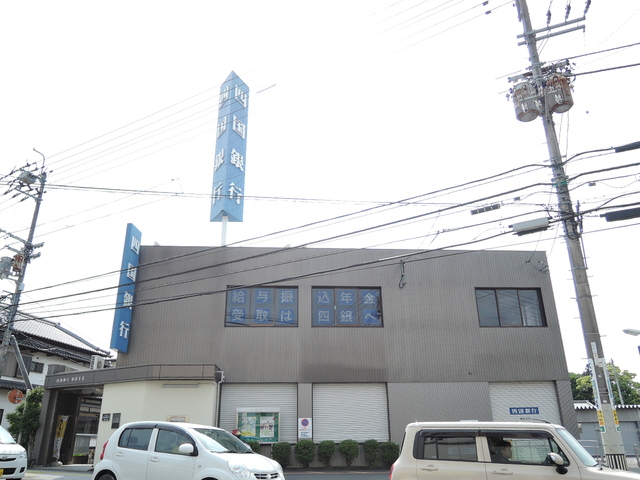 銀行　四国銀行神田支店（銀行）まで509m