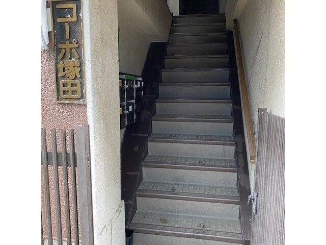 エントランス　※写真は別部屋