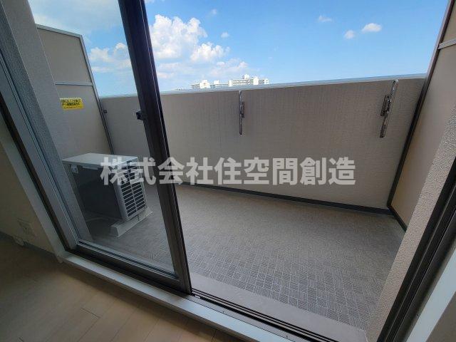 バルコニー　※同タイプの写真となり、実際のお部屋とは異なる場合があります