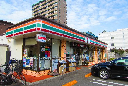コンビニ　セブンイレブン 大阪新北島7丁目店（コンビニ）まで238m