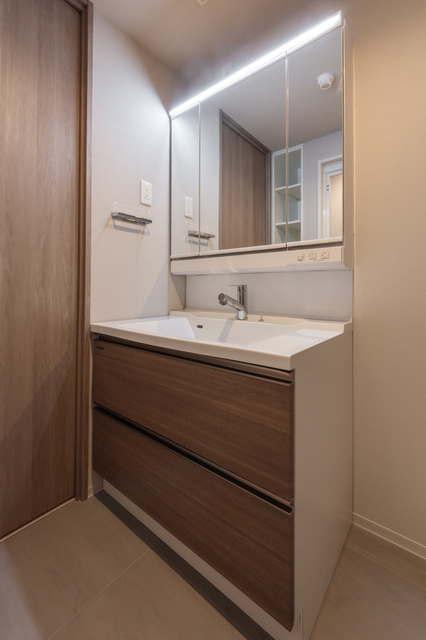 洗面設備　※写真は同タイプ住戸です。