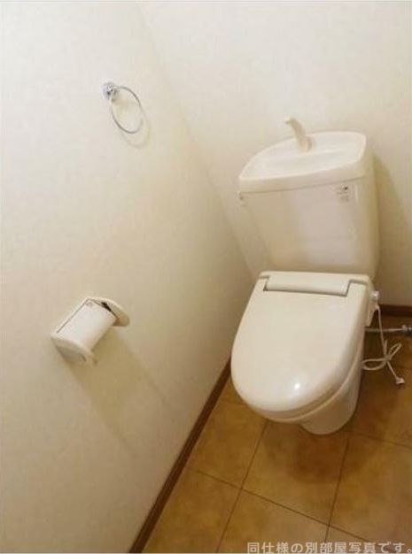 プリムヴェールC棟のトイレ写真