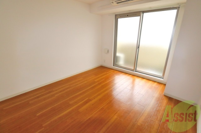 居室・リビング　レイアウトを考えるのが楽しいお部屋です