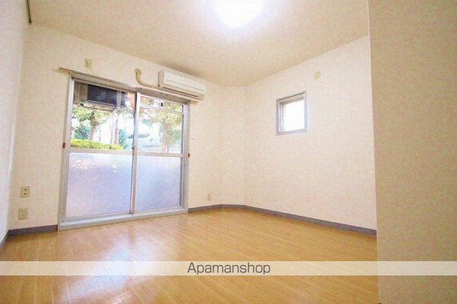 STAGE45の居間写真