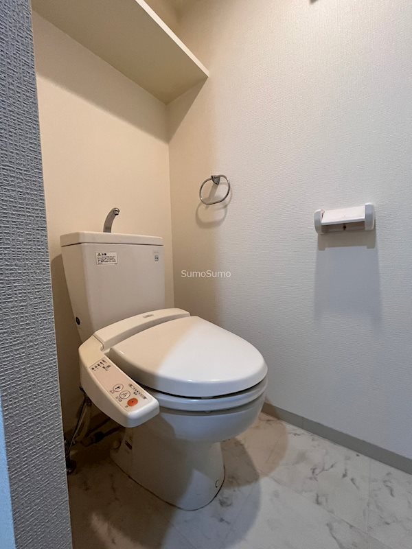 アドバンス大阪ドーム前のトイレ写真