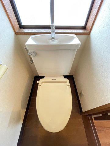 ワイケイパレスのトイレ写真