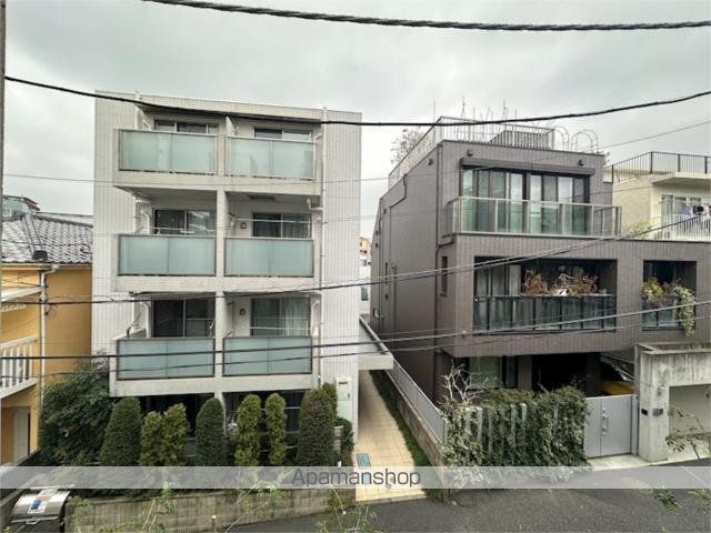 ZOOM表参道の外観写真
